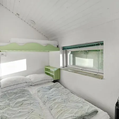 Holiday home Pet Friendly In With Wifi